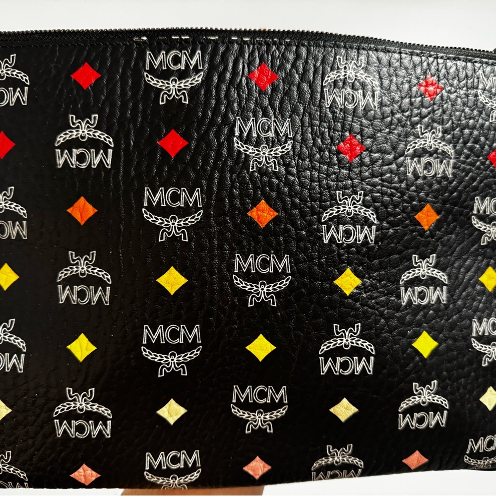 MCM Clutch
